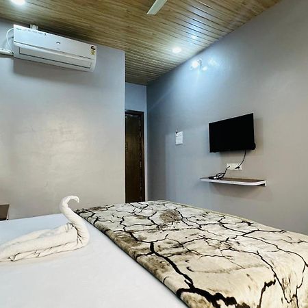 Hotel Kanha Palace Ujjain Εξωτερικό φωτογραφία